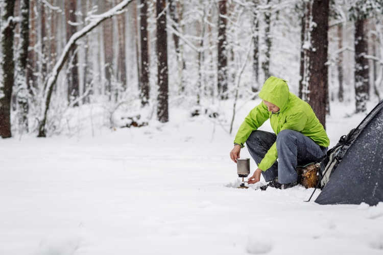 koken in de sneeuw koken in de sneeuw