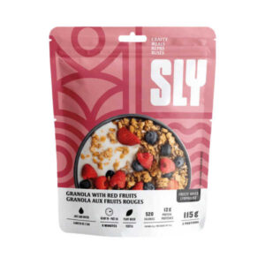 Red Fruit Granola – 520 Kcal – SLY Foods